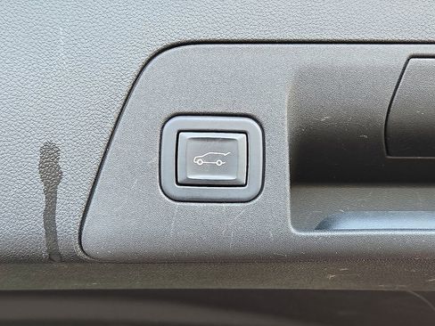 Used 2023 Buick Envision Preferred image 15