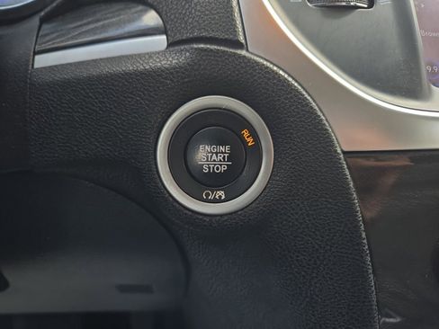 Used 2021 Chrysler 300 Touring w/ Sport Appearance Package image 17