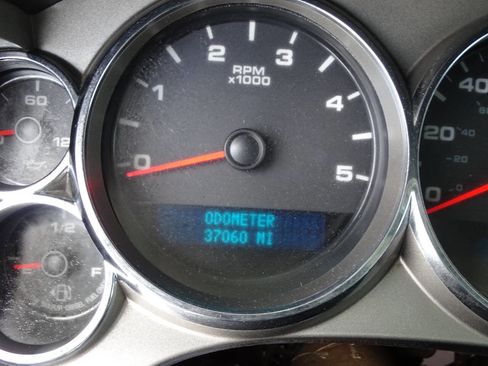 Used 2012 Chevrolet Silverado 2500 LT image 15