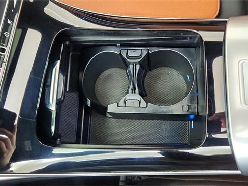 Used 2023 Mercedes-Benz C 300 Sedan image 47