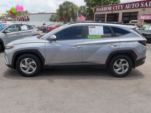 Used 2022 Hyundai Tucson SEL FWD image 2