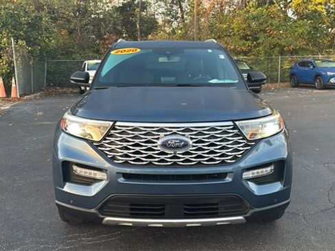 Used 2020 Ford Explorer Platinum w/ Premium Technology Package image 11