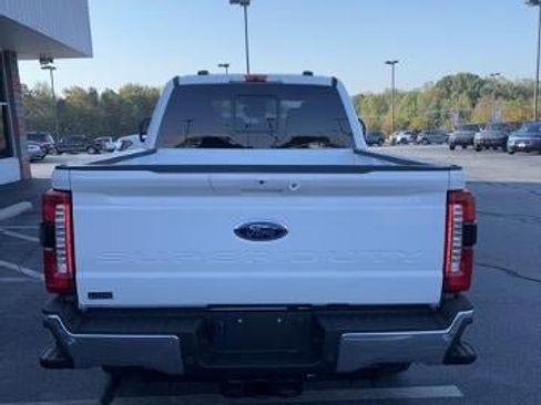 New 2026 Ford F250 XLT w/ XLT Premium Package image 8