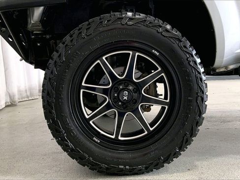 Used 2013 Nissan Frontier SV AWD/4WD image 8
