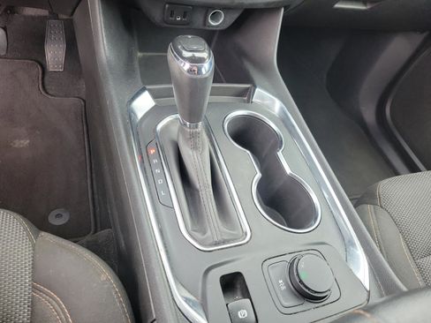 Used 2019 Chevrolet Traverse LS image 19