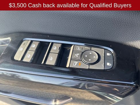 New 2026 Nissan Pathfinder Platinum image 12