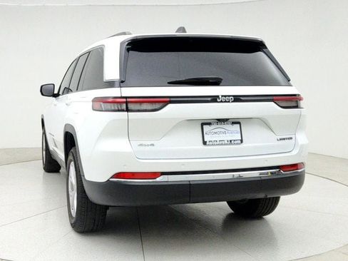 Used 2022 Jeep Grand Cherokee Limited image 6