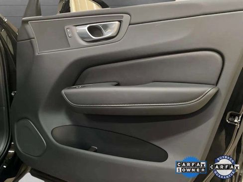 Used 2025 Volvo XC60 B5 Plus image 66