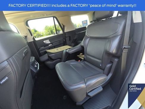 Used 2025 Ford Expedition Active AWD/4WD image 24