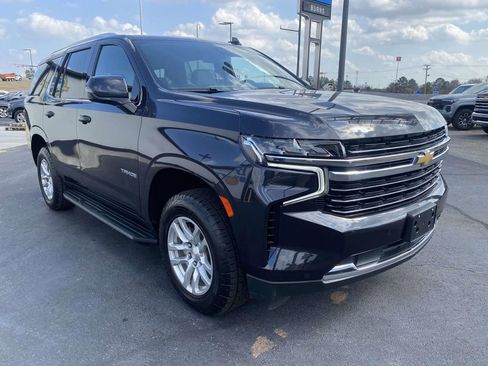 Used 2022 Chevrolet Tahoe LT w/ Luxury Package image 7