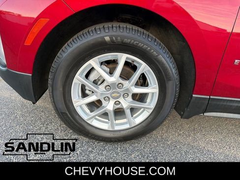 Used 2023 Chevrolet Equinox LT FWD image 34