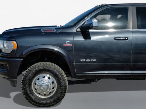 Used 2022 RAM 3500 Lone Star w/ Lone Star Silver Edition image 11