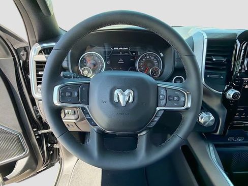 New 2026 RAM 1500 Laramie AWD/4WD image 12