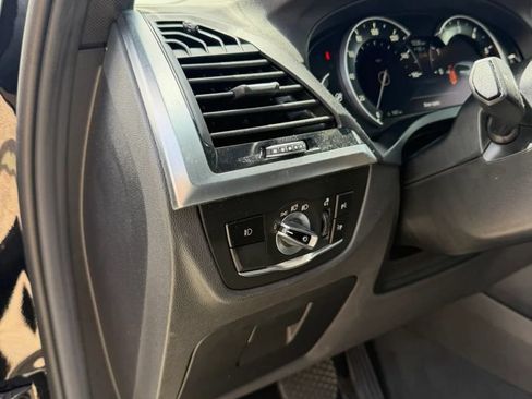 Used 2018 BMW X3 xDrive30i AWD/4WD image 15