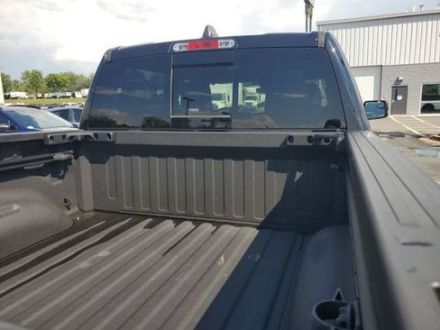 Certified 2022 RAM 1500 Laramie RWD image 12