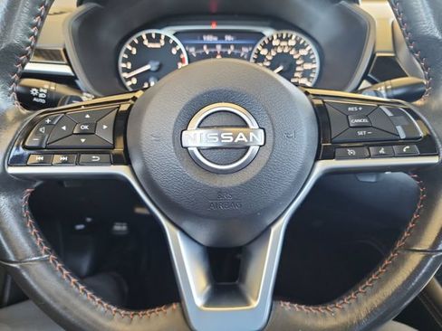 Used 2024 Nissan Altima 2.5 SR w/ SR Premium Package FWD image 16