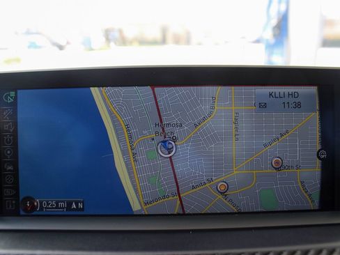 Used 2015 BMW M4 Convertible image 44