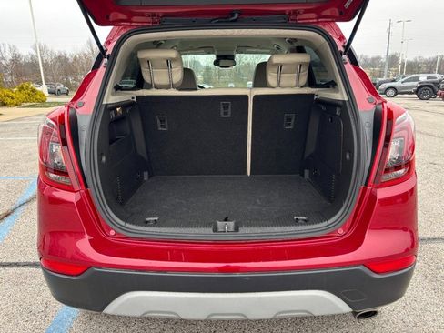 Used 2019 Buick Encore Essence image 7