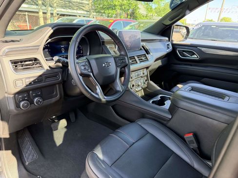 Used 2023 Chevrolet Tahoe RST w/ Luxury Package AWD/4WD image 10