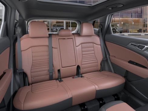 New 2025 Kia Sportage SX Prestige image 16
