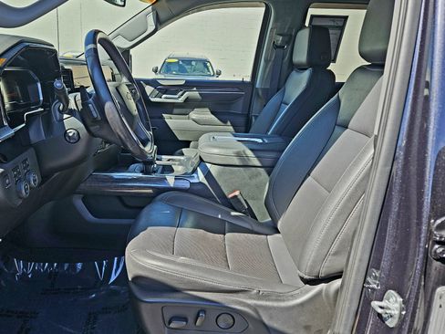 Used 2022 Chevrolet Silverado 1500 LTZ AWD/4WD image 7