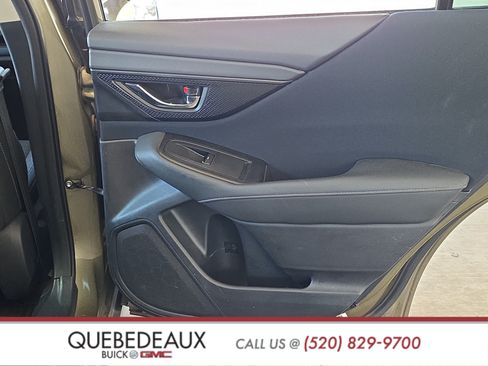 Used 2024 Subaru Outback Premium AWD/4WD image 15