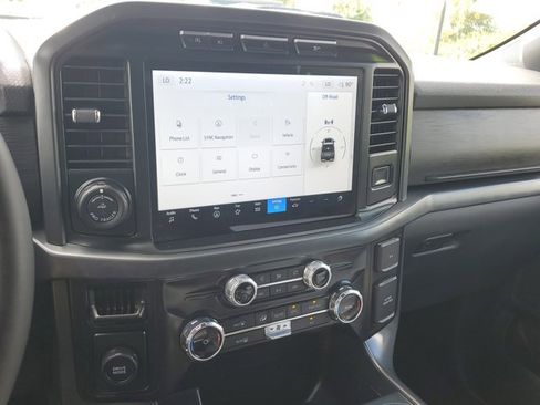 Certified 2024 Ford F150 XLT w/ XLT Black Appearance Package image 25