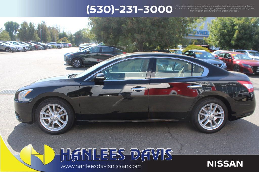 Used 2010 Nissan Maxima 3.5 SV w/ Premium Pkg FWD image 2