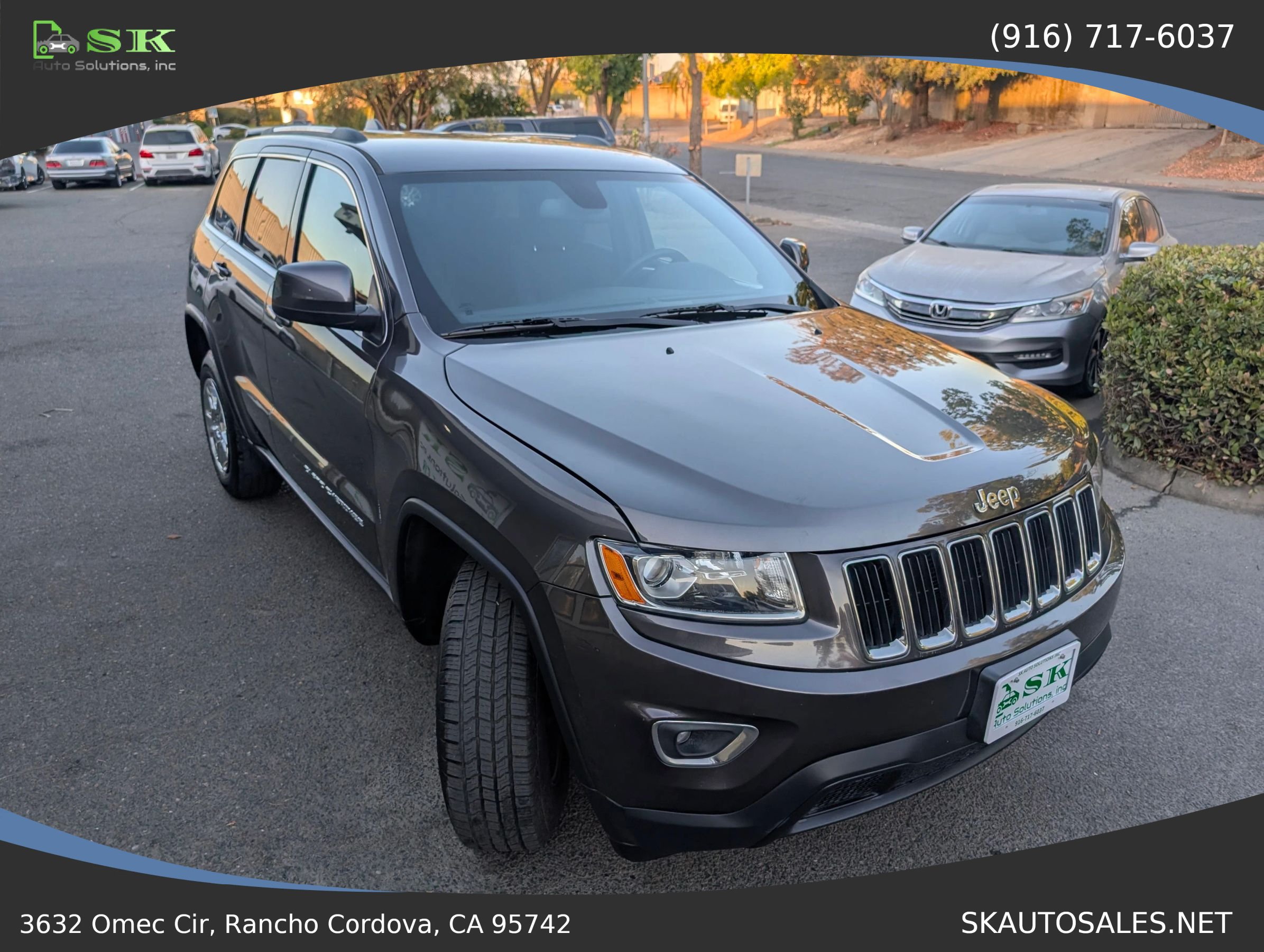 Used 2015 Jeep Grand Cherokee Laredo w/ Quick Order Package 23E AWD/4WD image 6