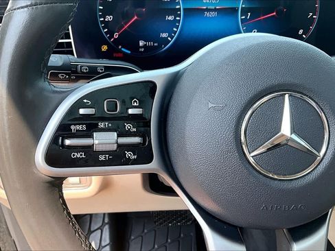 Used 2020 Mercedes-Benz GLE 350 4MATIC image 24