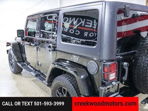 Used 2017 Jeep Wrangler Unlimited Sahara image 31