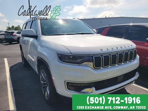 Used 2022 Jeep Wagoneer Series III w/ Premium Group I RWD image 3