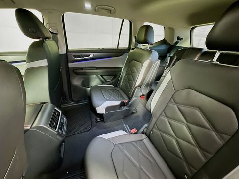 New 2026 Volkswagen Atlas Peak Edition AWD/4WD image 25