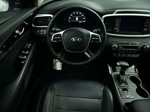 Certified 2020 Kia Sorento EX image 33