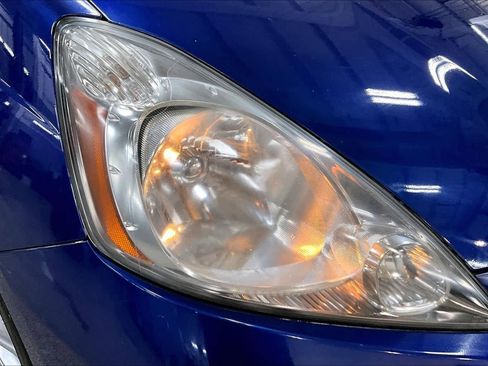 Used 2010 Honda Fit Sport image 26