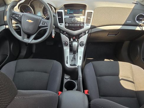 Used 2016 Chevrolet Cruze LT FWD image 26