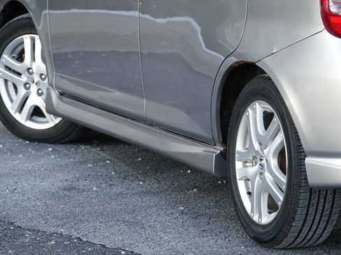 Used 2007 Honda Fit Sport image 13