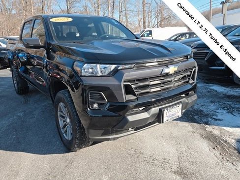 Used 2023 Chevrolet Colorado LT w/ LT Convenience Package image 3