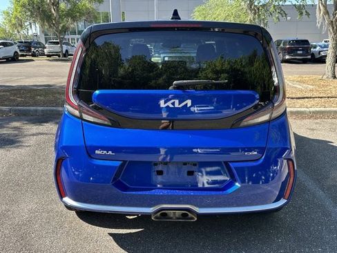 Used 2023 Kia Soul GT-Line w/ GT-Line Technology Package FWD image 6
