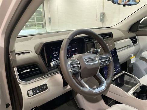 New 2026 GMC Terrain Denali image 9