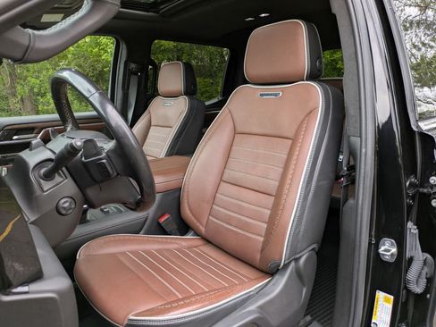 Certified 2023 GMC Sierra 1500 Denali Ultimate AWD/4WD image 12