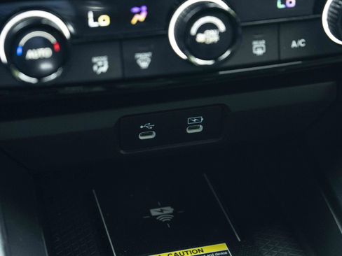 Used 2025 Honda Accord Sport image 33