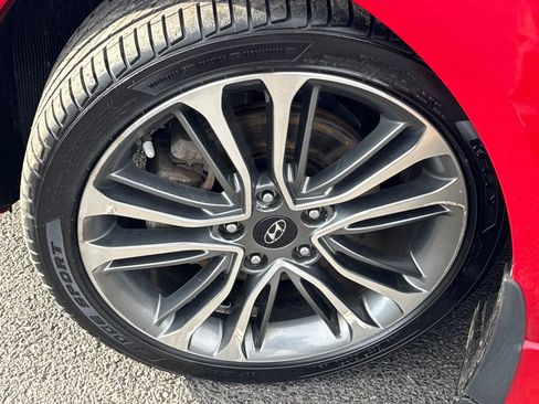 Used 2016 Hyundai Veloster Turbo w/ Option Group 04 image 12