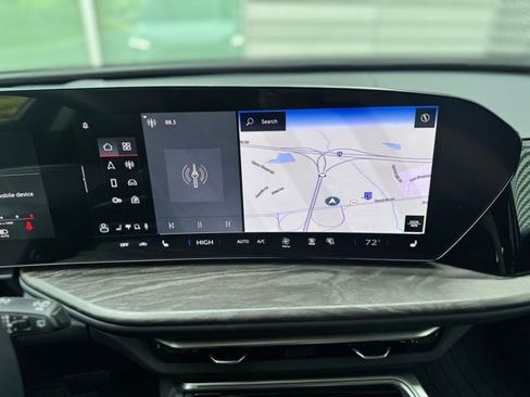 Certified 2025 Audi Q5 Premium w/ Convenience Package AWD/4WD image 14