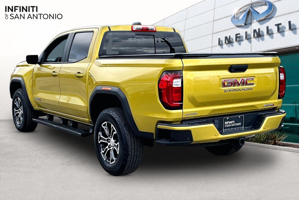 Used 2023 GMC Canyon AT4 w/ AT4 Premium Package AWD/4WD image 16