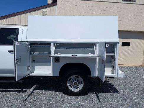 Used 2024 Chevrolet Silverado 2500 W/T w/ WT Convenience Package AWD/4WD image 4
