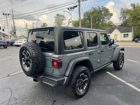 Used 2024 Jeep Wrangler Unlimited Rubicon 4xe image 6