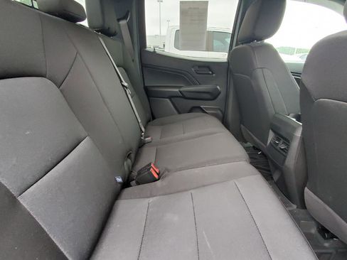 Used 2024 Chevrolet Colorado Trail Boss w/ Advanced Trailering Package AWD/4WD image 6