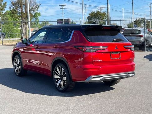 New 2026 Mitsubishi Outlander SEL image 5