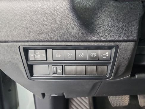 Used 2024 Toyota Tundra SR5 w/ SR5 Convenience Package AWD/4WD image 18